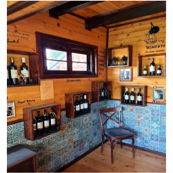 РОЈАЛ ВИНАРИЈА КВИН МАРИЈА